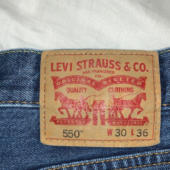 Original Levi Jean shorts NWOT - Picture 3 of 4